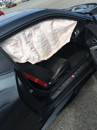 Illustration for article titled Curtain Airbags Deploy on a 2018 Camaro ZL1 While Going 19 MPH